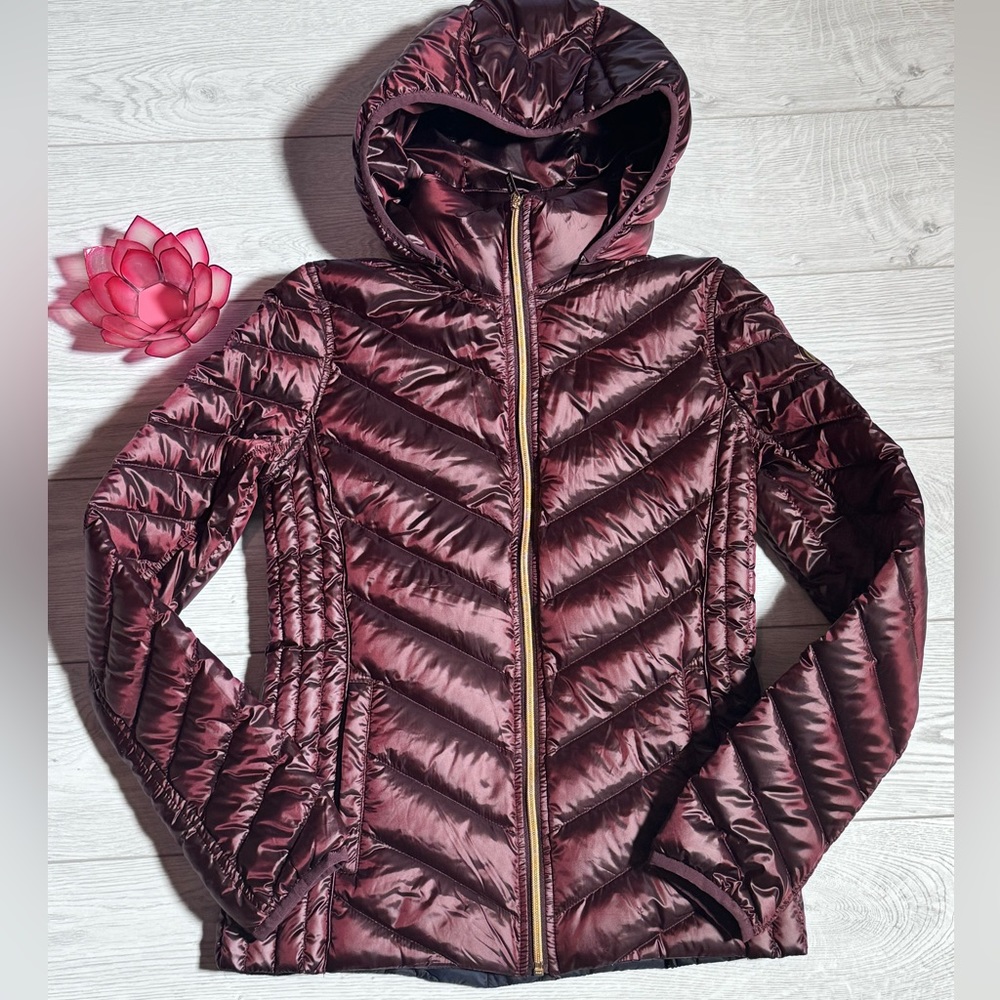 Michael Kors Packable Down Jacket - Size XS - Burgundy - EUC!!